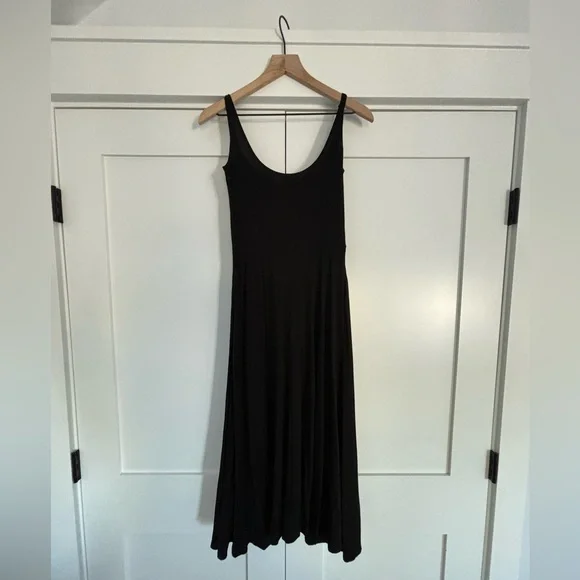 Reformation Mary Midi Dress, Black, Medium - Picture 8 of 15